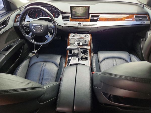 2015 AUDI A8