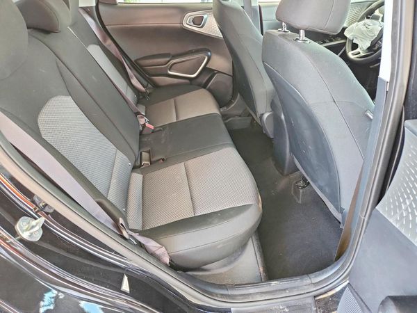 2024 KIA SOUL LX, S