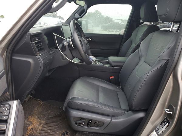 2024 LEXUS GX 550