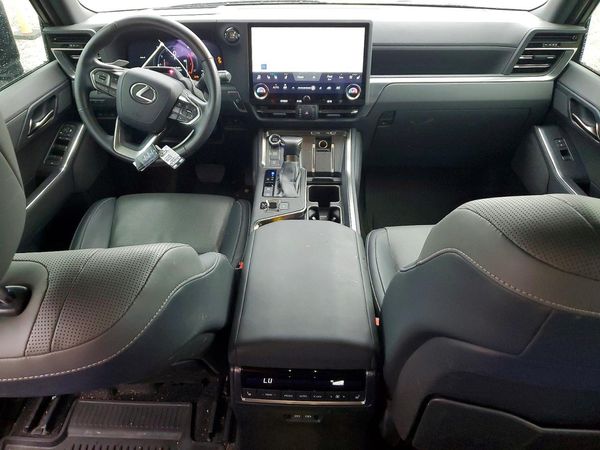 2024 LEXUS GX 550