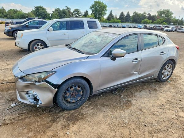 2016 MAZDA 3
