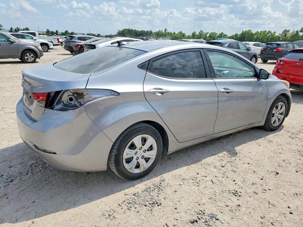 2016 HYUNDAI ELANTRA