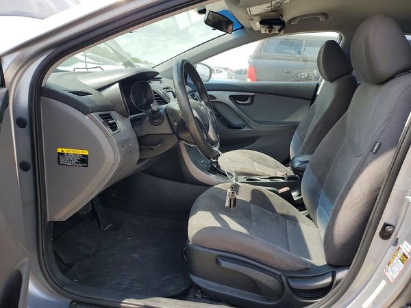 2016 HYUNDAI ELANTRA