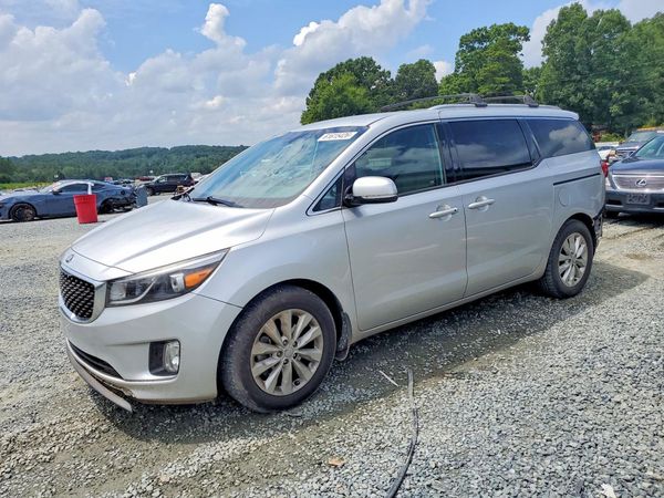 2016 KIA SEDONA EX - Middle level
