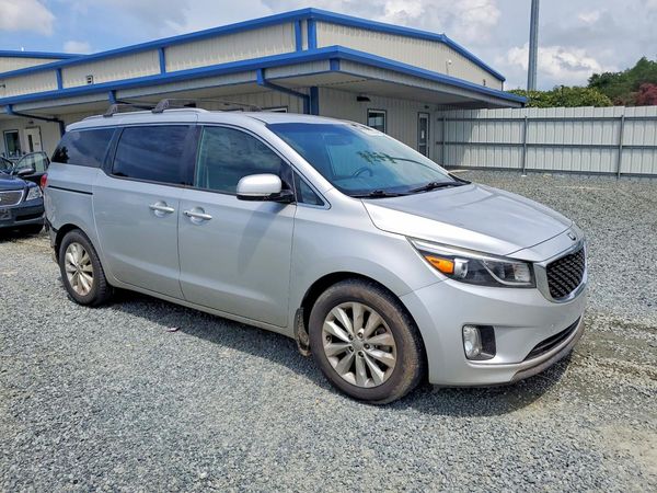 2016 KIA SEDONA EX - Middle level