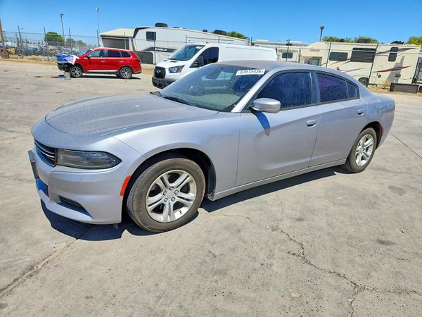 2016 DODGE CHARGER SE