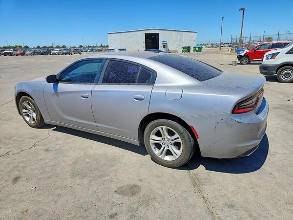2016 DODGE CHARGER SE