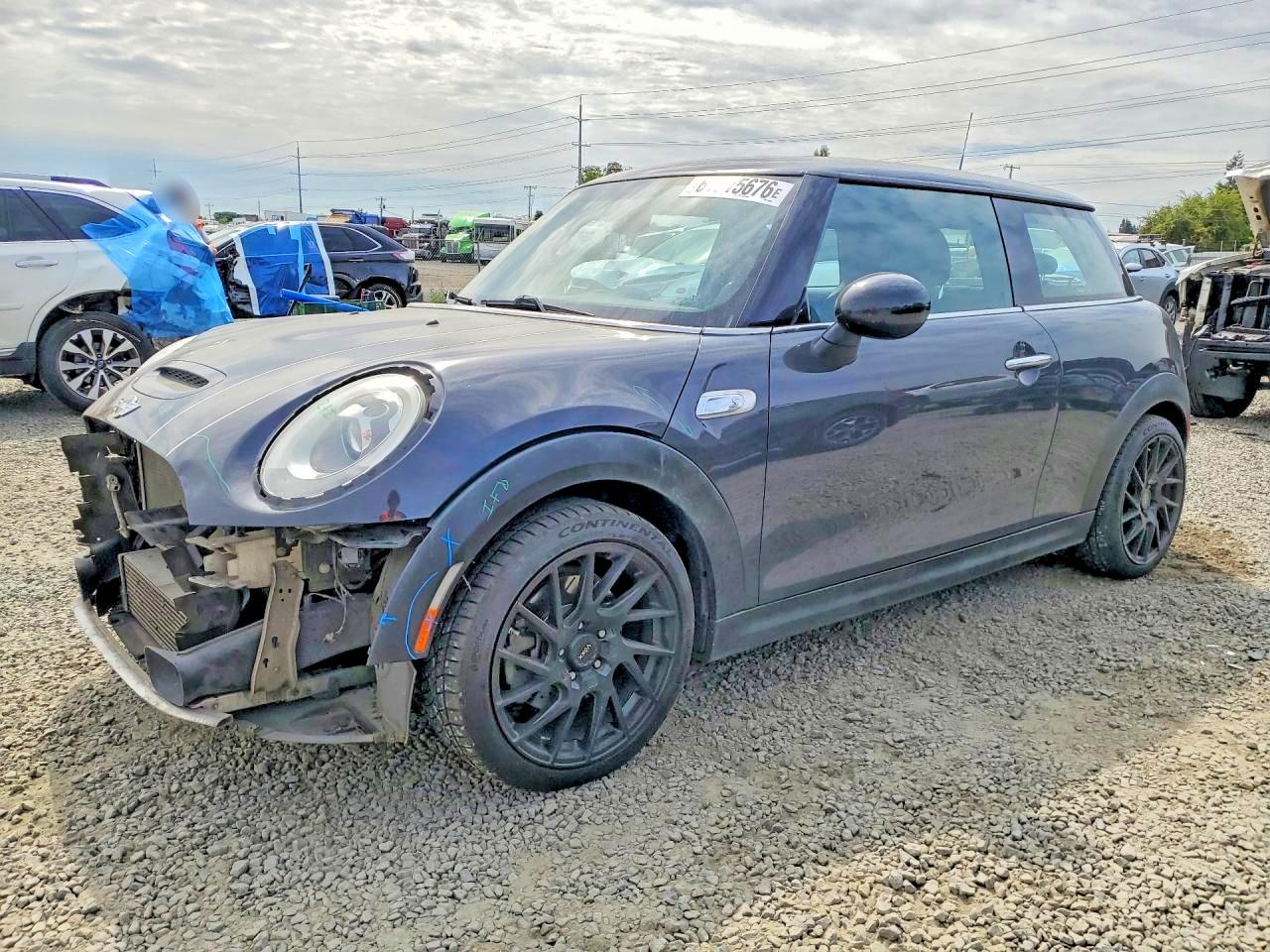 2014 MINI COOPER