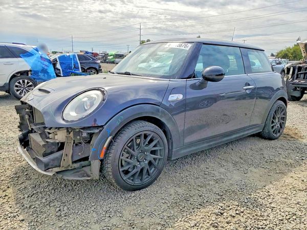 2014 MINI COOPER