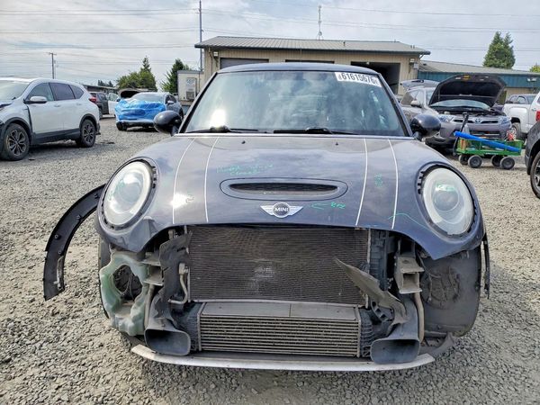 2014 MINI COOPER