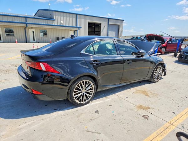 2016 LEXUS IS 300