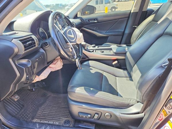 2016 LEXUS IS 300