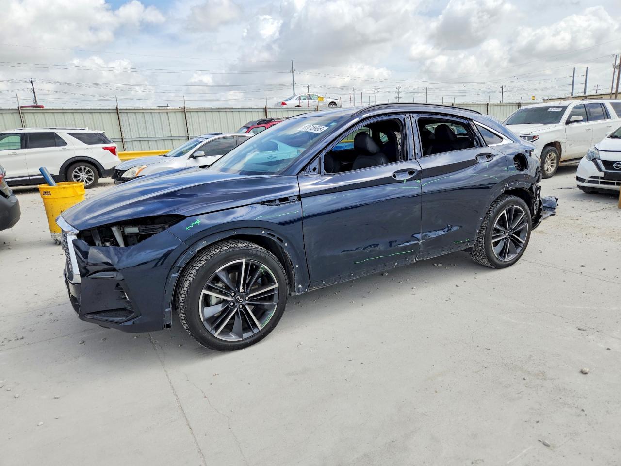 2023 INFINITI QX55 Luxe
