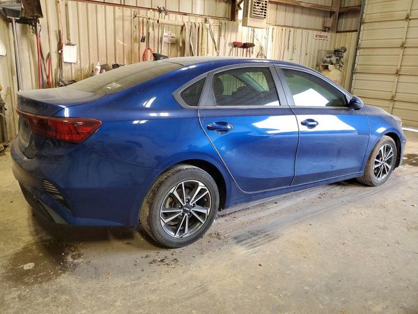 2022 KIA FORTE FE, LXS