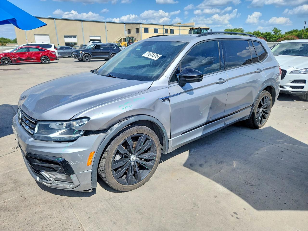 2021 VOLKSWAGEN TIGUAN