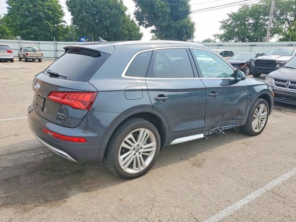 2018 AUDI Q5 quattro Premium Plus