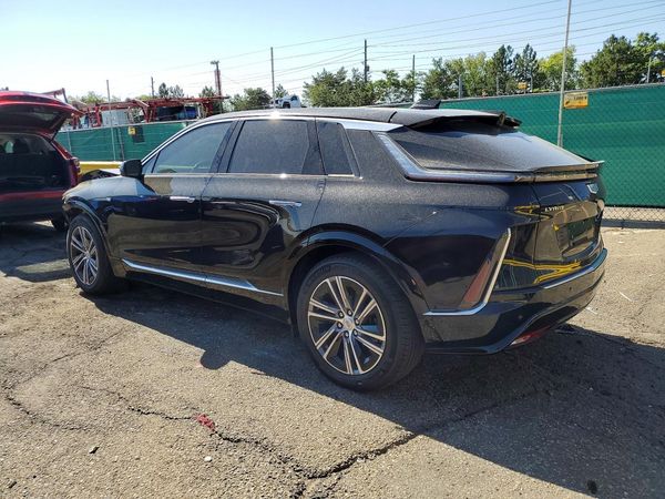 2024 CADILLAC LYRIQ Lux-2