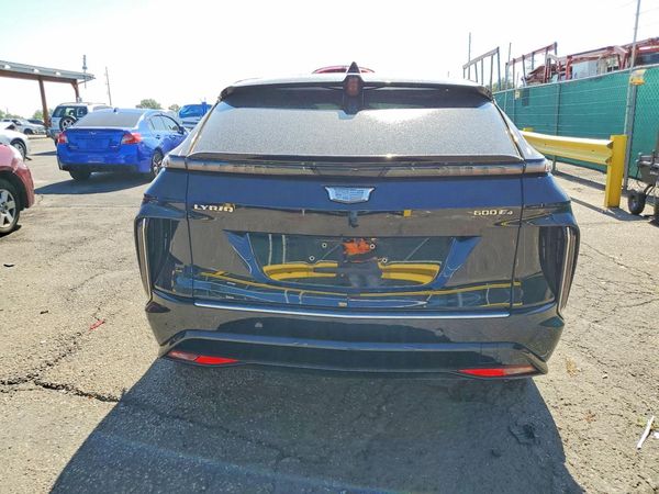 2024 CADILLAC LYRIQ Lux-2