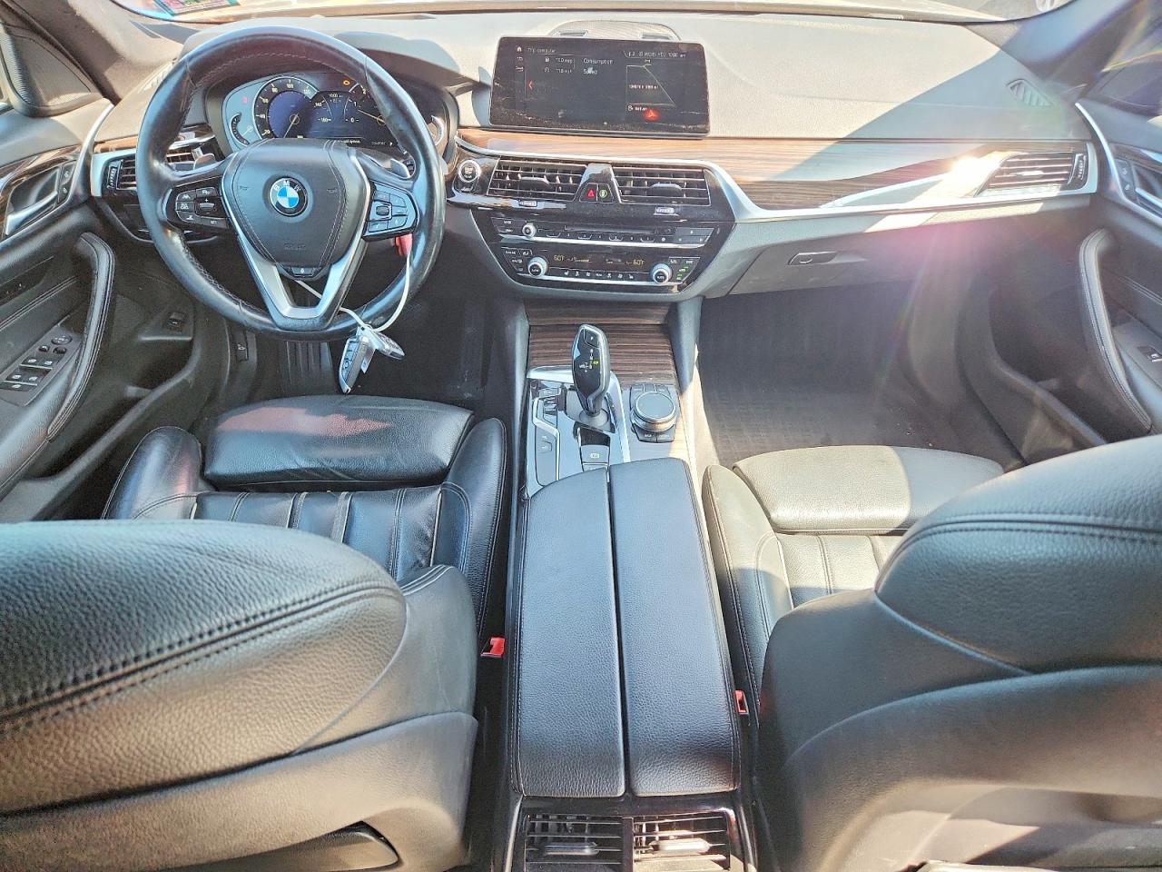 2019 BMW 530 xDrive