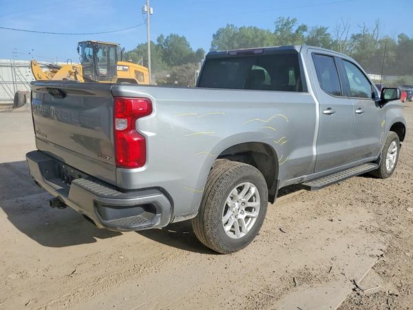 2023 CHEVROLET SILVERADO RST