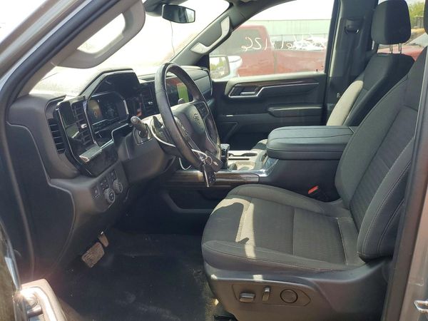 2023 CHEVROLET SILVERADO RST