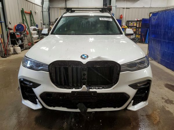 2019 BMW X7