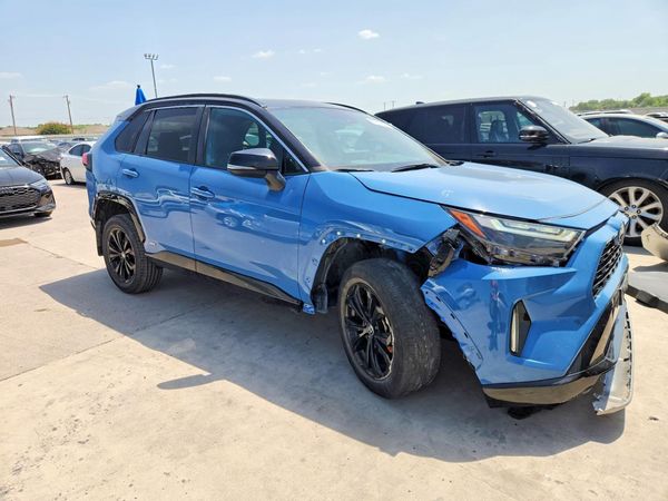2023 TOYOTA RAV4 XSE
