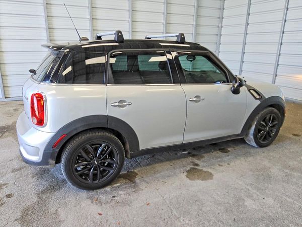 2016 MINI COOPER
