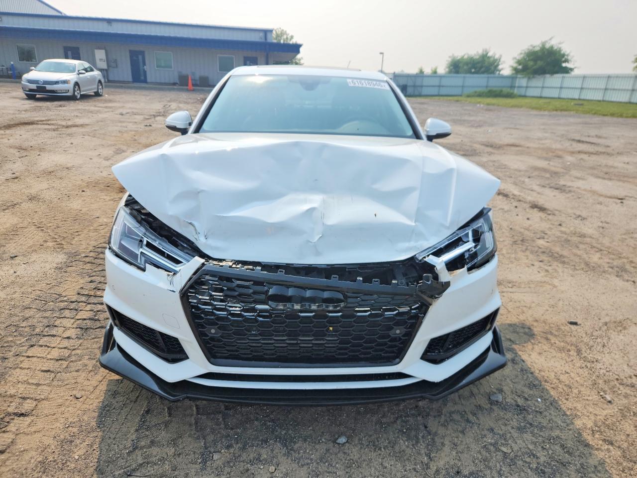 2018 AUDI A4