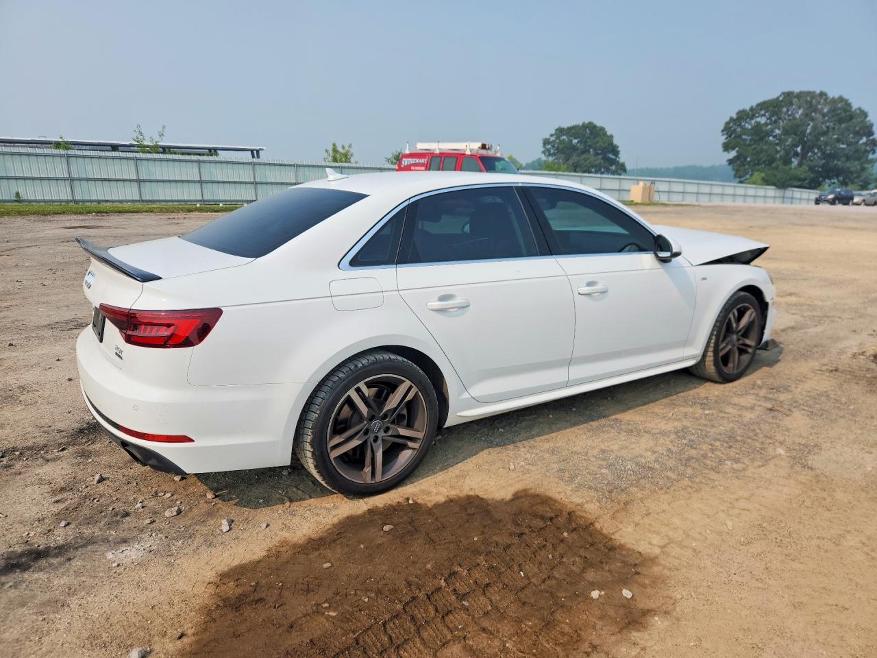2018 AUDI A4