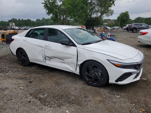 2026 HYUNDAI ELANTRA