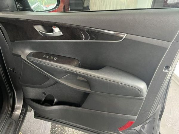 2016 KIA SORENTO