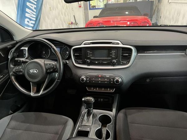 2016 KIA SORENTO