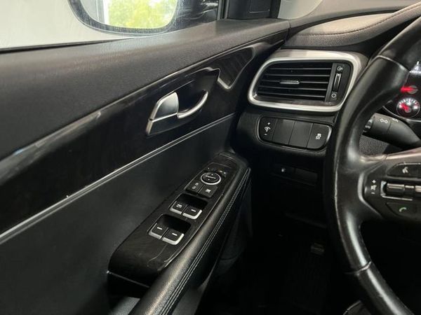 2016 KIA SORENTO