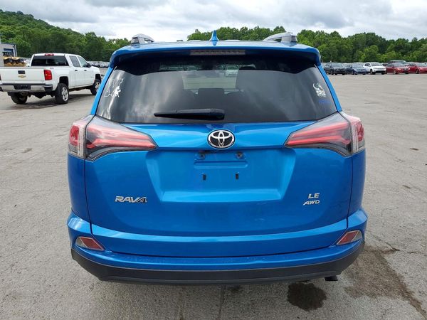 2018 TOYOTA RAV4 LE