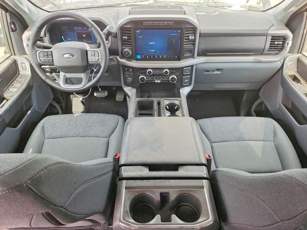2024 FORD F150