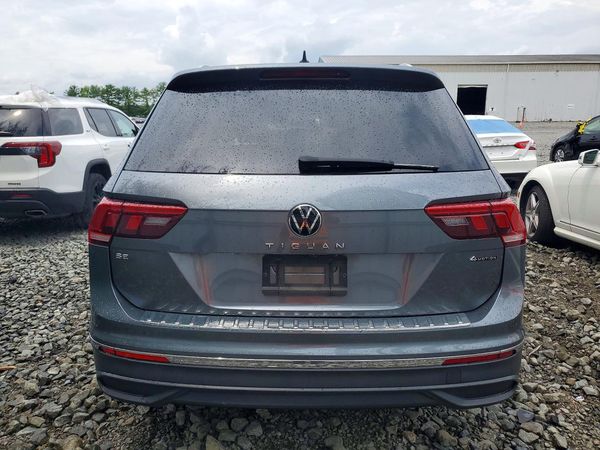 2023 VOLKSWAGEN TIGUAN 4Motion SE