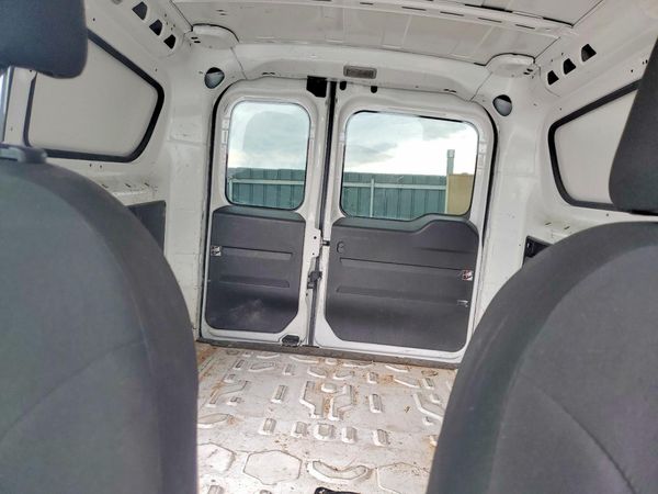 2016 RAM PROMASTER CITY ST