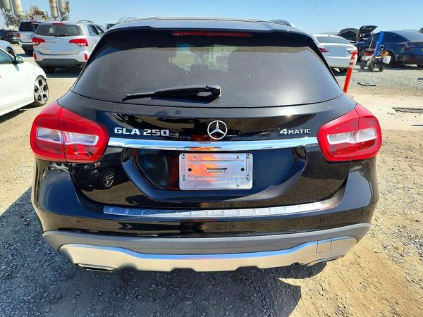 2018 MERCEDES-BENZ GLA GLA250-4M