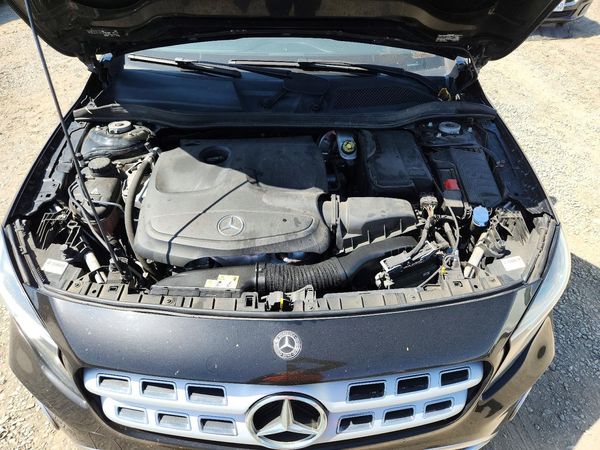 2018 MERCEDES-BENZ GLA GLA250-4M