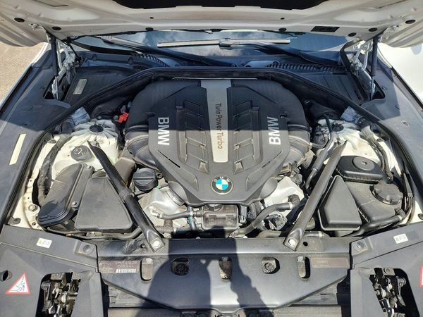 2012 BMW 750 750Li/Alpina B7