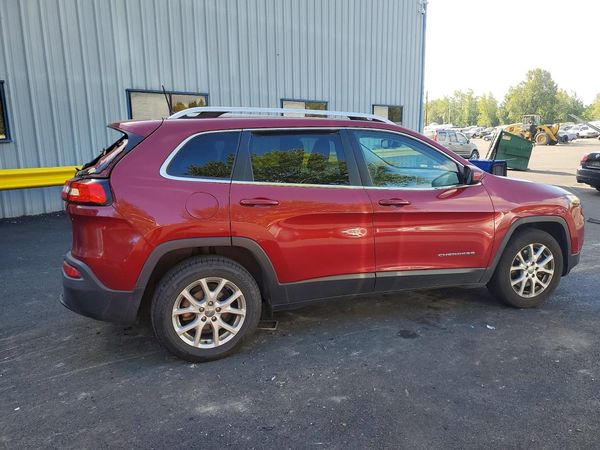 2017 JEEP CHEROKEE LATITUDE FWD