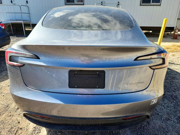 2025 TESLA MODEL 3 — DIRR