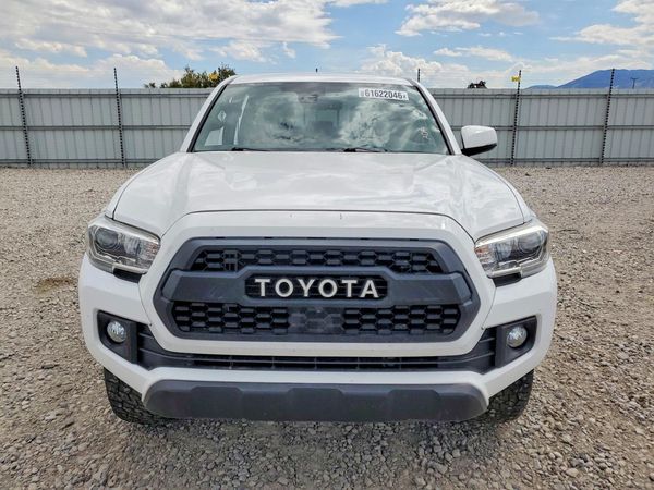 2018 TOYOTA TACOMA