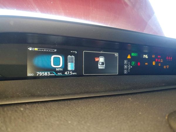 2017 TOYOTA PRIUS