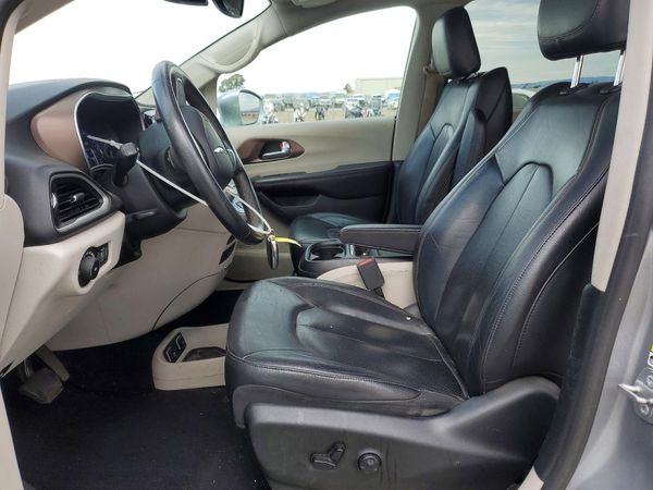 2019 CHRYSLER PACIFICA