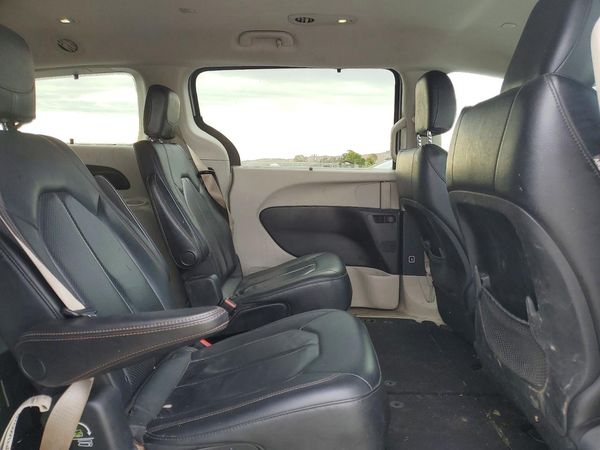 2019 CHRYSLER PACIFICA
