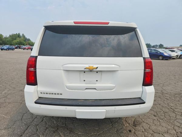 2015 CHEVROLET SUBURBAN LT