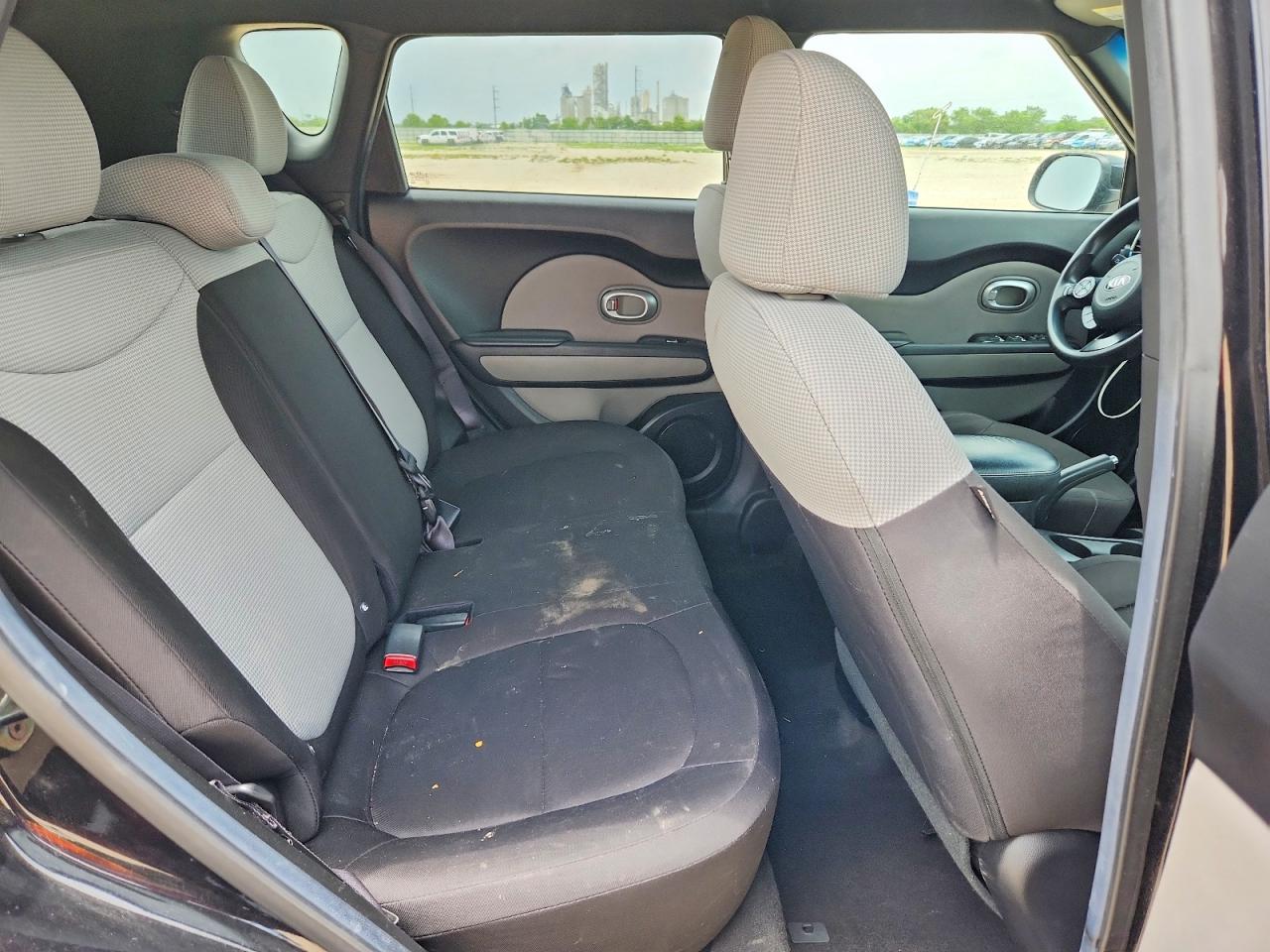2017 KIA SOUL Base