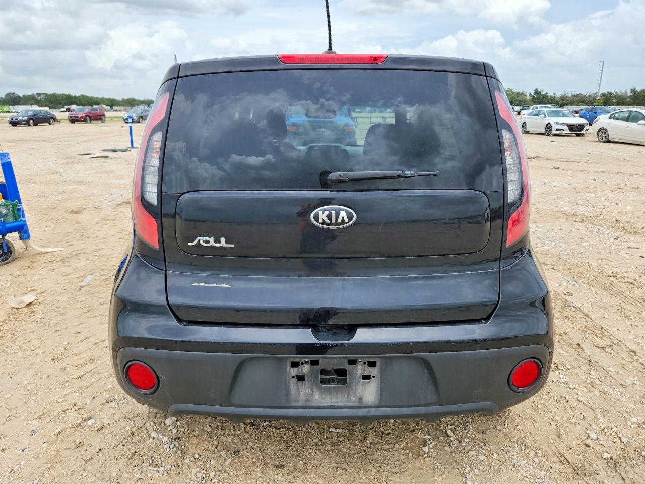 2017 KIA SOUL Base